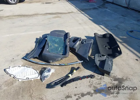 2019 Lexus Es 350 z USA, uszkodzony, nr VIN JTHBZ1B13K2004625